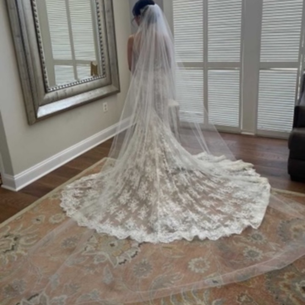 Toni Federici Cathedral Veil